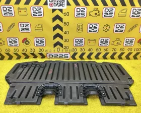 Пол багажника пластик Toyota
