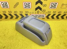 Бардачок между сиденьями TOYOTA HIACE 2006 5881026210 KDH205V 2KDFTV, передний