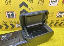 Бардачок между сиденьями TOYOTA CROWN 2014 5881030D30 AWS210 2ARFSE, передний