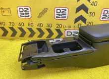 Бардачок между сиденьями TOYOTA CROWN 2014 5881030D30 AWS210 2ARFSE, передний