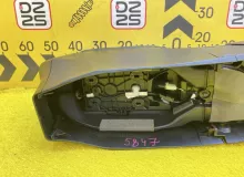 Бардачок между сиденьями TOYOTA HARRIER 2014 5890148020 ZSU60W 3ZRFAE, передний