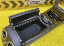 Бардачок между сиденьями Mercedes-Benz E-CLASS 2017 A21368010039 WDD213 M274DE20AL, передний