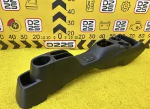 Бардачок между сиденьями TOYOTA AQUA 2015 5891152210C0 NHP10 1NZFXE, передний