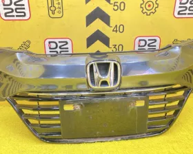 Решетка радиатора Honda