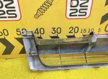 Решетка радиатора TOYOTA HIACE 2006 5310026210 KDH205V 2KDFTV, передняя