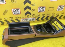 Бардачок между сиденьями Mercedes-Benz E-CLASS 2017 A21368010038 WDD213 OM654DE20LL, передний