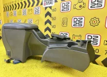 Бардачок между сиденьями CHEVROLET TRAILBLAZER 2003 89045310 GMT360 LL8, передний