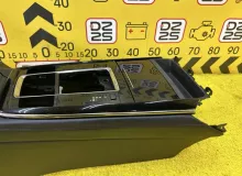 Бардачок между сиденьями MAZDA CX-30 2019- DFR564441 DM8P S8DPTS, передний