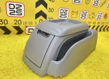 Бардачок между сиденьями TOYOTA HIACE 2006 5881026210 KDH205V 2KDFTV, передний