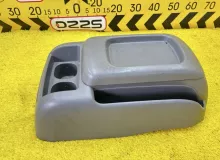 Бардачок между сиденьями TOYOTA HIACE 2006 5881026210 KDH205V 2KDFTV, передний