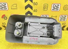 Бардачок между сиденьями TOYOTA HIACE 2006 5881026210 KDH205V 2KDFTV, передний
