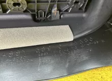 Бардачок между сиденьями TOYOTA HARRIER 2015 5891048380 ZSU60W 3ZRFAE, передний