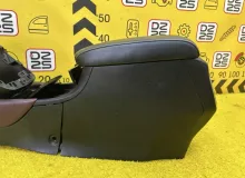 Бардачок между сиденьями TOYOTA HARRIER 2015 5891048380 ZSU60W 3ZRFAE, передний