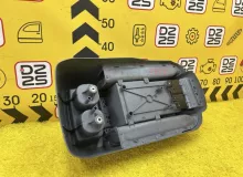 Бардачок между сиденьями TOYOTA HIACE 2007 5881026210 KDH205V 2KDFTV, передний