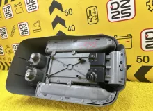 Бардачок между сиденьями TOYOTA HIACE 2007 5881026210 KDH205V 2KDFTV, передний
