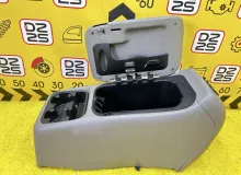 Бардачок между сиденьями CHEVROLET SUBURBAN 1999 15050291 GMT800 LM7, передний