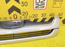 Решетка радиатора TOYOTA HIACE 2009 5311126430 KDH206V 1KDFTV, передняя