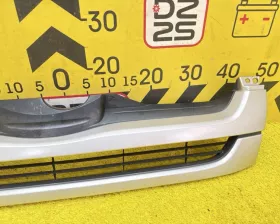 Решетка радиатора Toyota
