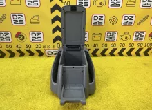 Бардачок между сиденьями TOYOTA HIACE 2008 5881026210B0 KDH206V 1KDFTV, передний