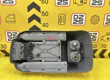 Бардачок между сиденьями TOYOTA HIACE 2008 5881026210B0 KDH206V 1KDFTV, передний