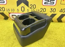 Бардачок между сиденьями TOYOTA HIACE 2008 5881026210B0 KDH206V 1KDFTV, передний