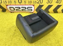 Бардачок между сиденьями TOYOTA HIACE 2008 5881026210B0 KDH206V 1KDFTV, передний