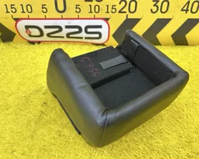 Бардачок между сиденьями Toyota