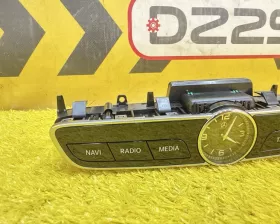 Часы Mercedes-Benz