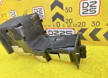 Блок предохранителей Mercedes-Benz V-CLASS 2008 A6395450101 W639 M272E35/272.978/272978, передний