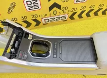 Бардачок между сиденьями Land Rover RANGE ROVER EVOQUE 2012 LR033473 L538 204PT, передний