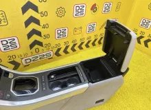 Бардачок между сиденьями Land Rover RANGE ROVER EVOQUE 2012 LR033473 L538 204PT, передний