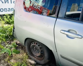 Крыло заднее TOYOTA