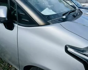 Крыло Toyota