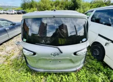 Дверь 5я TOYOTA SIENTA 2016 6700552E50 NCP175G 1NZFE, задняя