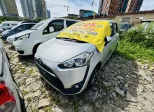 Лобовое стекло TOYOTA SIENTA 2016 5610152A80 NCP175G 1NZFE, переднее
