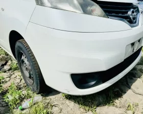 Бампер Nissan