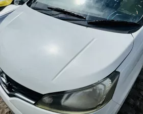 Капот Nissan