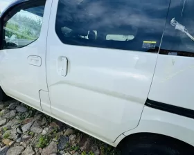 Дверь боковая Nissan