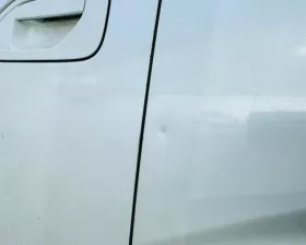 Дверь боковая Nissan