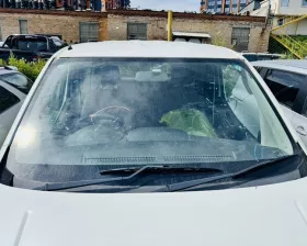 Лобовое стекло Nissan