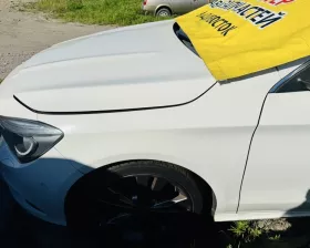 Крыло Mercedes-Benz