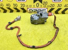 Компрессор кондиционера TOYOTA AQUA 2015 8837052012 NHP10 1NZFXE, передний