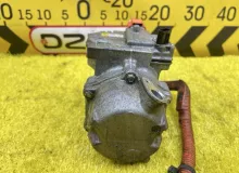 Компрессор кондиционера TOYOTA AQUA 2015 8837052012 NHP10 1NZFXE, передний