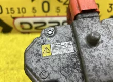 Компрессор кондиционера TOYOTA AQUA 2015 8837052012 NHP10 1NZFXE, передний
