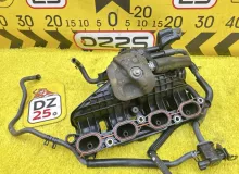 Коллектор впускной TOYOTA COROLLA FIELDER 2015 1712021060 NKE165G 1NZFXE, передний
