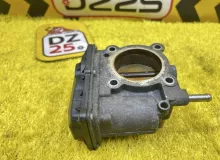 Заслонка дроссельная LEXUS CT200H 2012 2203037060 ZWA10 2ZRFXE, передняя