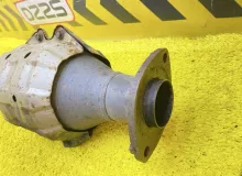 Катализатор TOYOTA TUNDRA 2007/Цвет 202 174100S010 USK51L 3URFE, передний
