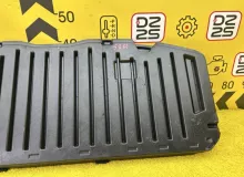 Пол багажника пластик TOYOTA ESQUIRE 2015 5841028090 ZRR85G 3ZRFAE, задний