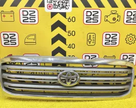 Решетка радиатора Toyota