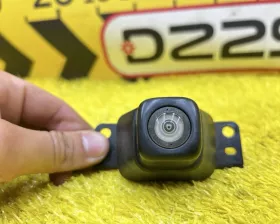 Камера переднего вида Toyota